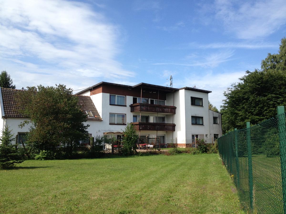 Hotel Saarland Lebach Exterior foto